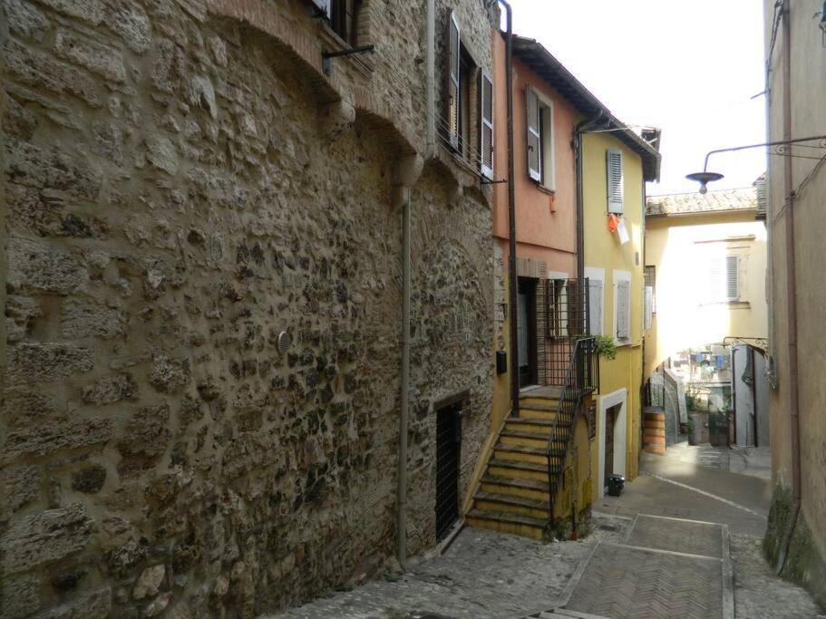 Casa Dell'Oliveto "Parcheggio Gratuito" Narni Exterior foto