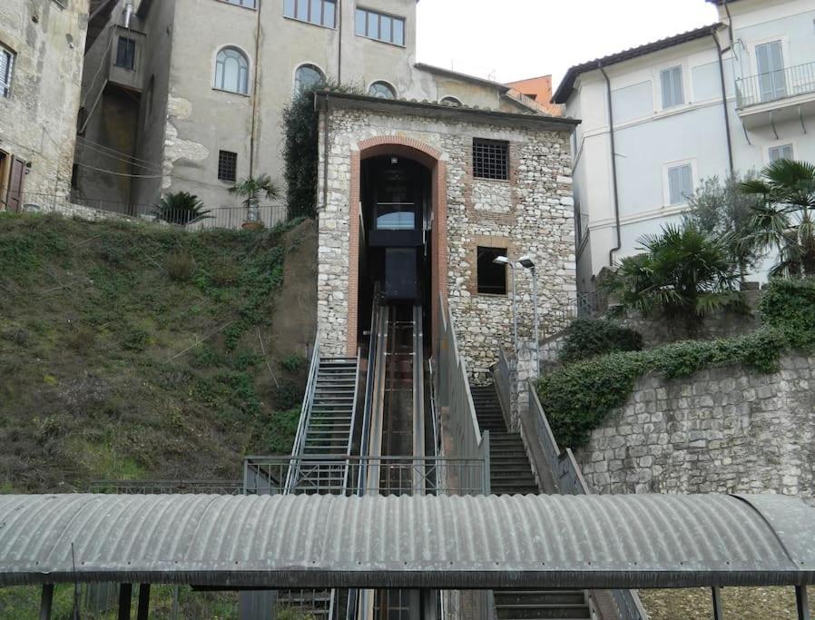 Casa Dell'Oliveto "Parcheggio Gratuito" Narni Exterior foto