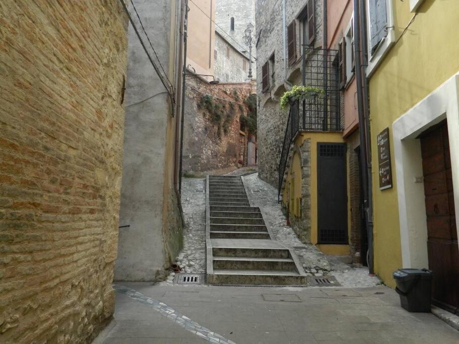 Casa Dell'Oliveto "Parcheggio Gratuito" Narni Exterior foto