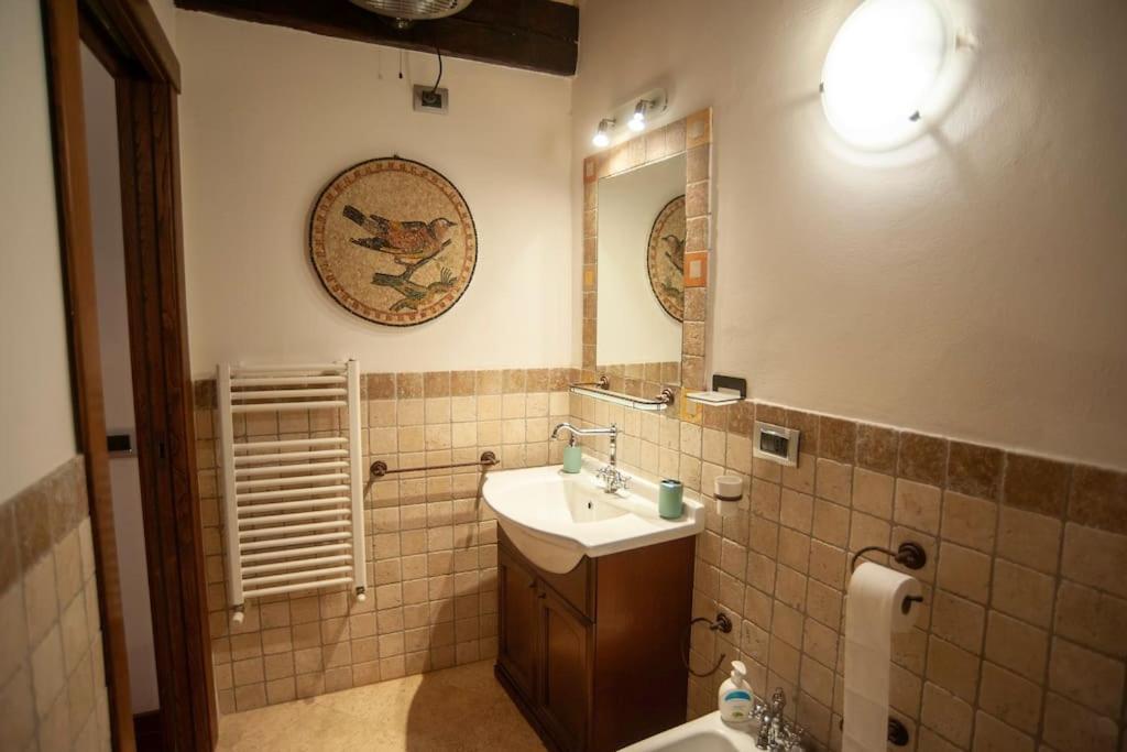 Casa Dell'Oliveto "Parcheggio Gratuito" Narni Exterior foto
