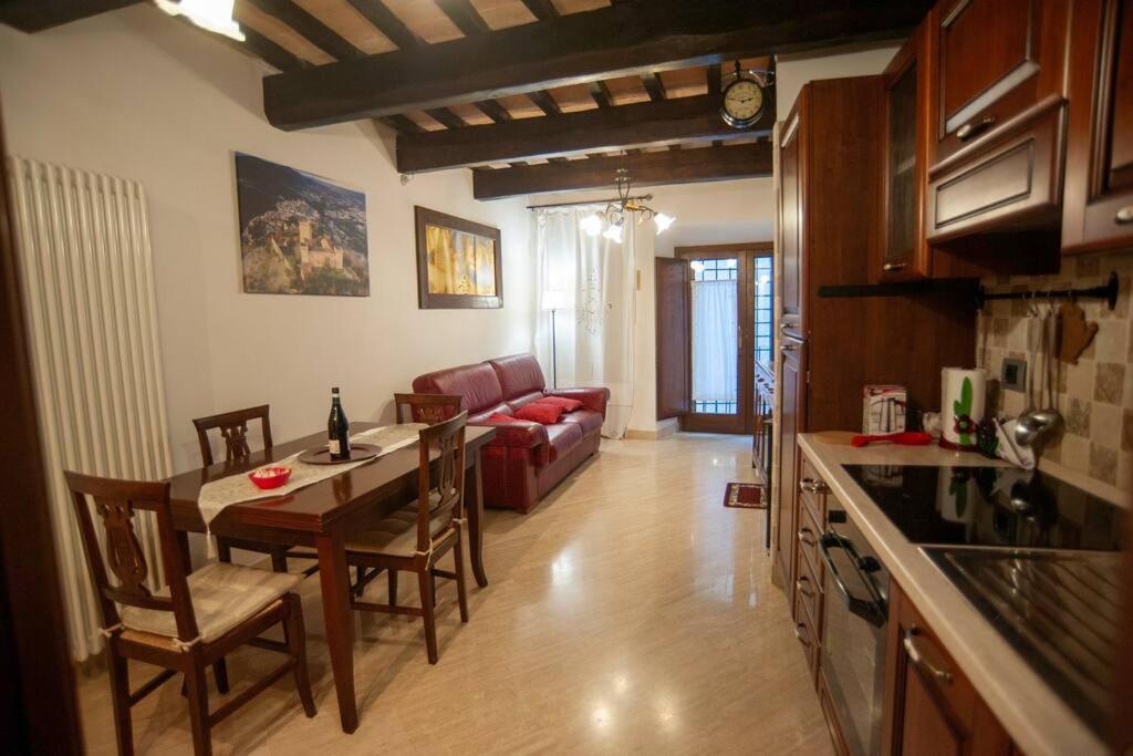 Casa Dell'Oliveto "Parcheggio Gratuito" Narni Exterior foto